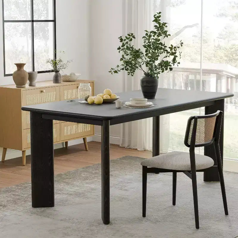 Table à manger de ferme en bois massif noir 67 x 33,5 po avec plateau carré en bois pour salles à manger modernes et réunions de famille