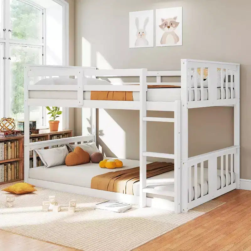Lit superposé jumeau sur jumeau bas, structure en bois de pin massif avec échelle intégrée, convertible en 2 lits jumeaux, lit au sol peu encombrant pour chambre à coucher, blanc