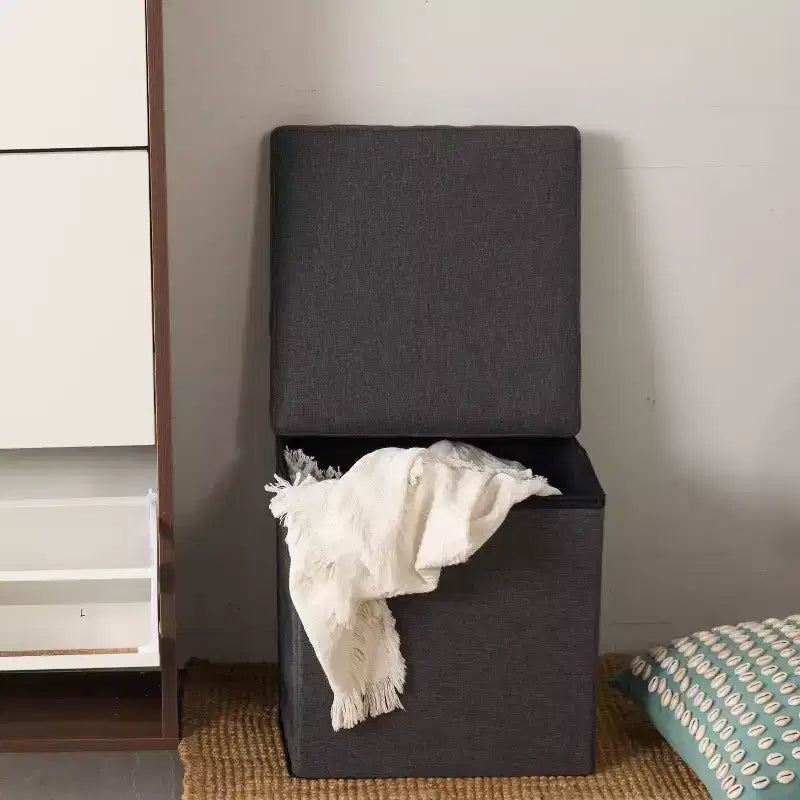 Pouf de rangement, Petit pouf pliant carré pour salon ou chambre à coucher, Repose-pieds rembourré avec rangement, 38 cm, Gris